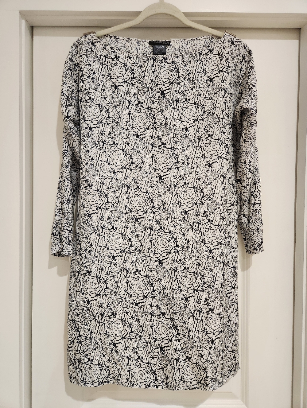 Thomas Wylde 100% Silk Black White Floral Long Sleeve Full Sleeve Zippered Dress